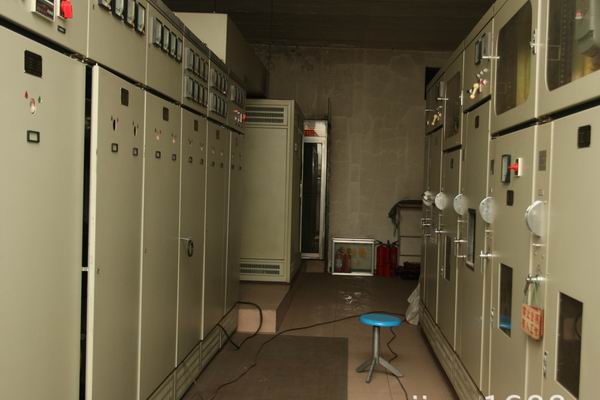 兰坪控制柜-防尘控制柜的适用场合